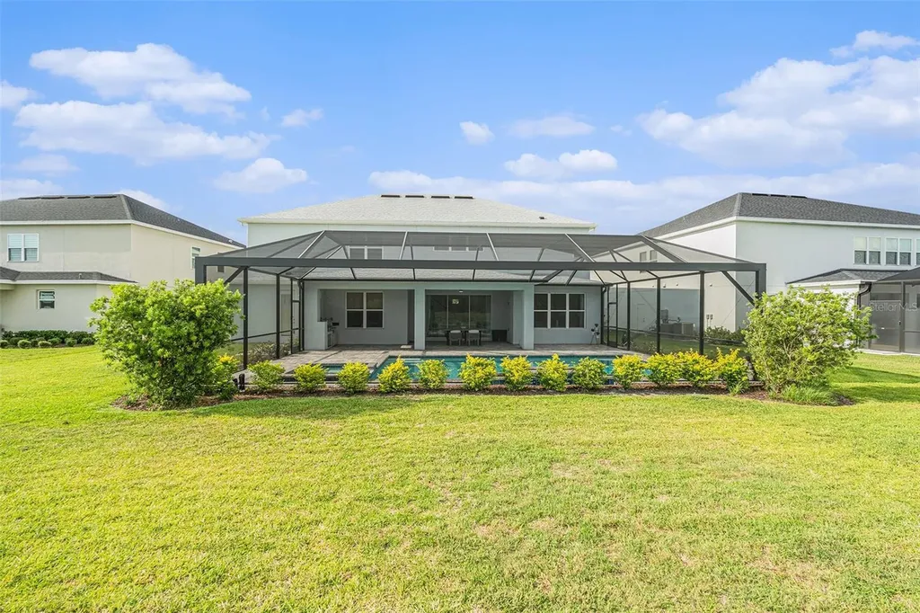 33774 Castaway Loop Wesley Chapel FL 33543