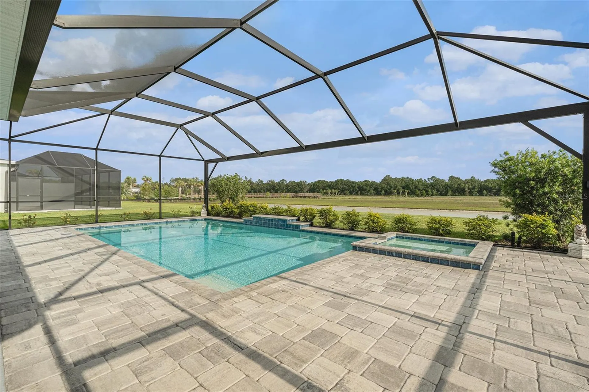 33774 Castaway Loop Wesley Chapel FL 33543