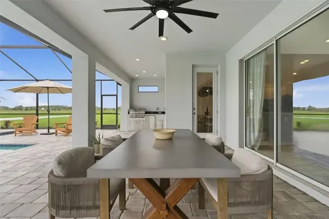 33774 Castaway Loop Wesley Chapel FL 33543