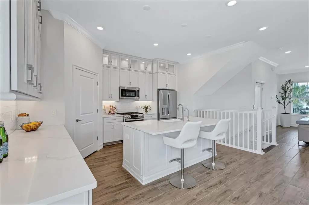 3027 Bermuda Sloop Circle Ruskin FL 33570