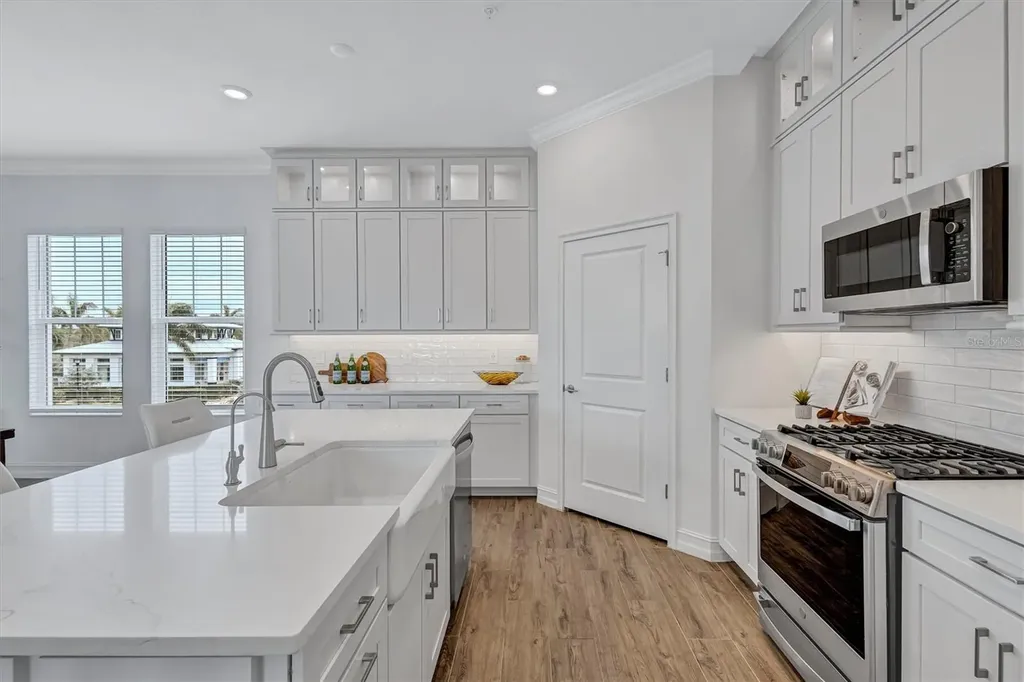 3027 Bermuda Sloop Circle Ruskin FL 33570