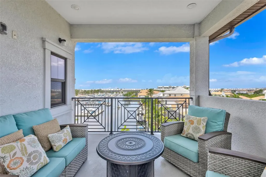 3027 Bermuda Sloop Circle Ruskin FL 33570