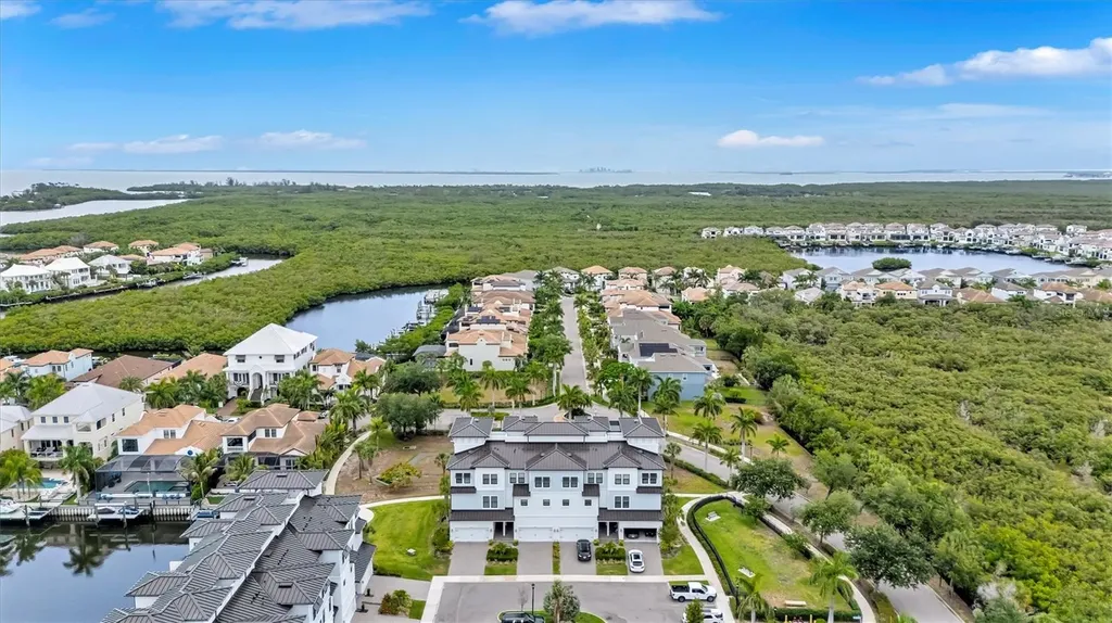 3027 Bermuda Sloop Circle Ruskin FL 33570