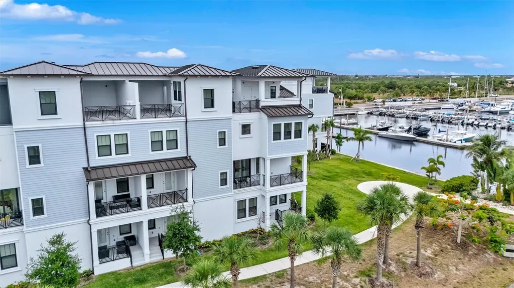 3027 Bermuda Sloop Circle Ruskin FL 33570