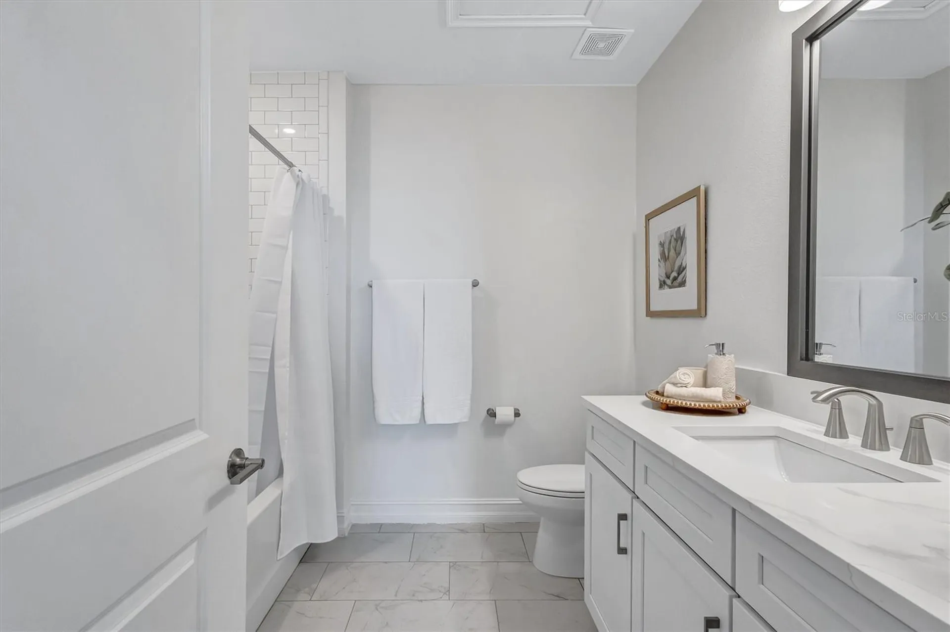 3027 Bermuda Sloop Circle Ruskin FL 33570