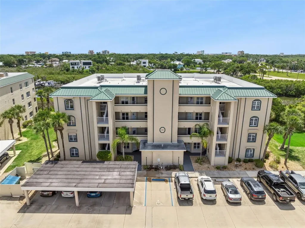 426 Bouchelle Drive New Smyrna Beach FL 32169