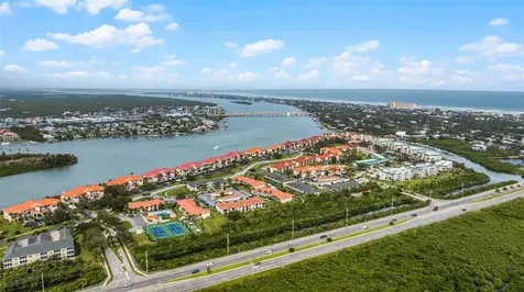 426 Bouchelle Drive New Smyrna Beach FL 32169