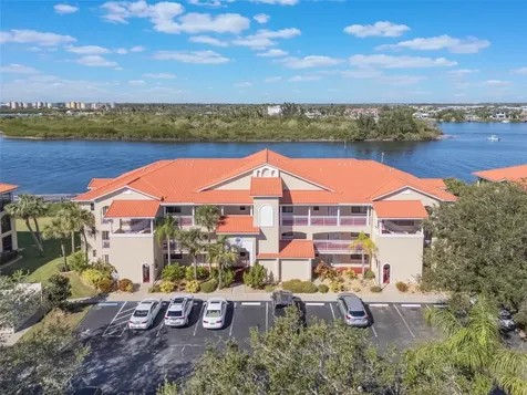 426 Bouchelle Drive New Smyrna Beach FL 32169