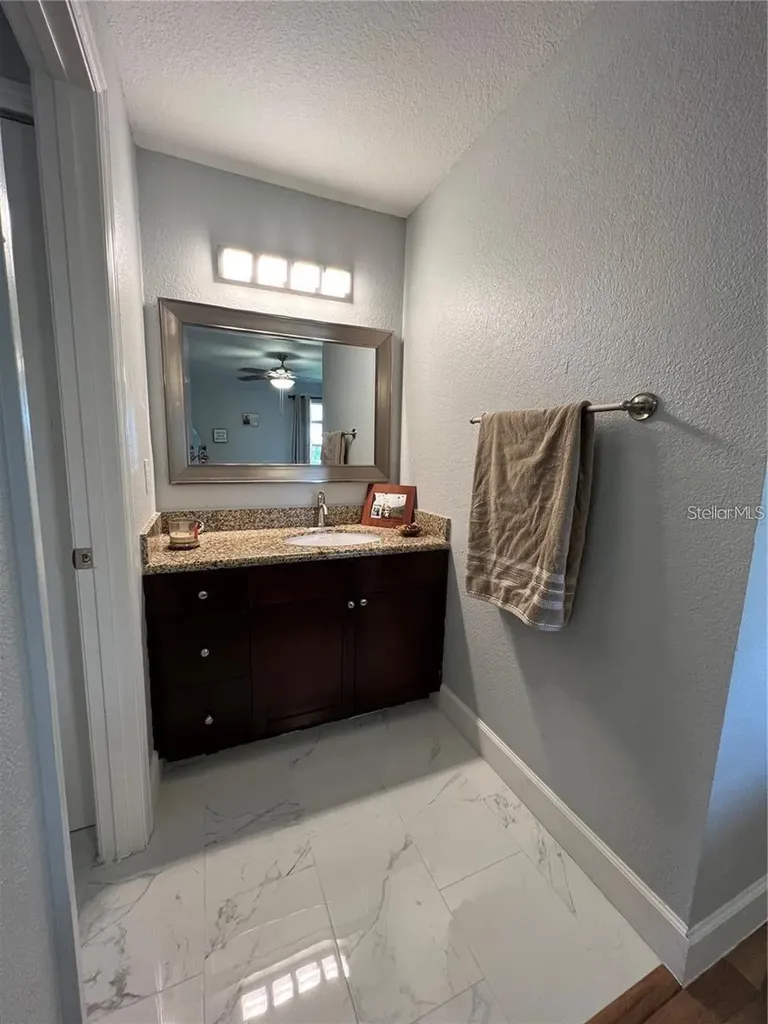 5168 Conroy Road Orlando FL 32811