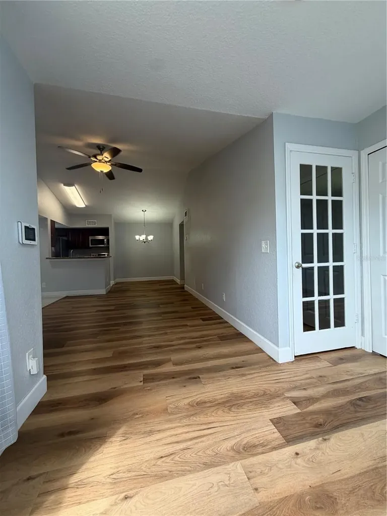 5168 Conroy Road Orlando FL 32811