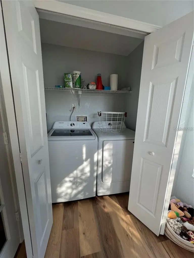 5168 Conroy Road Orlando FL 32811
