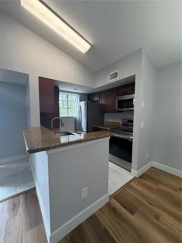 5168 Conroy Road Orlando FL 32811