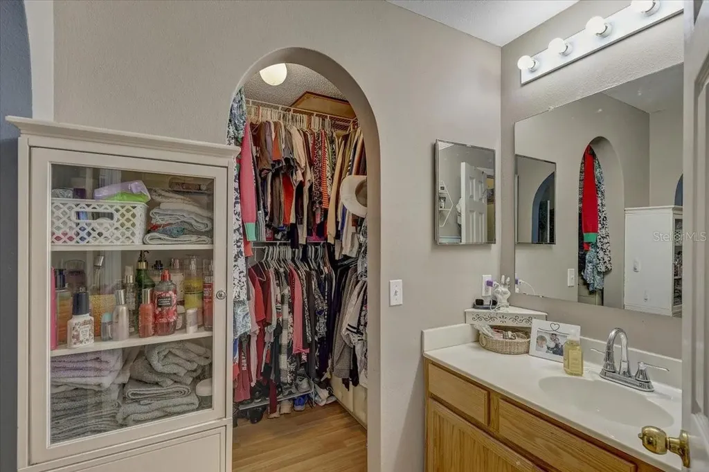 30257 Birdhouse Drive Wesley Chapel FL 33545