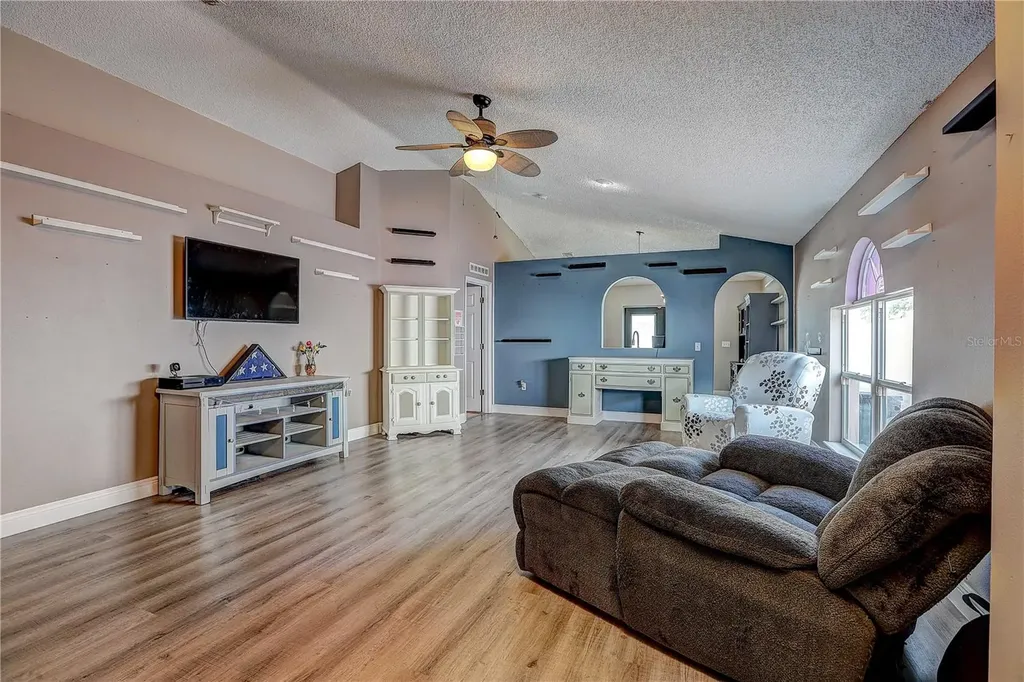 30257 Birdhouse Drive Wesley Chapel FL 33545
