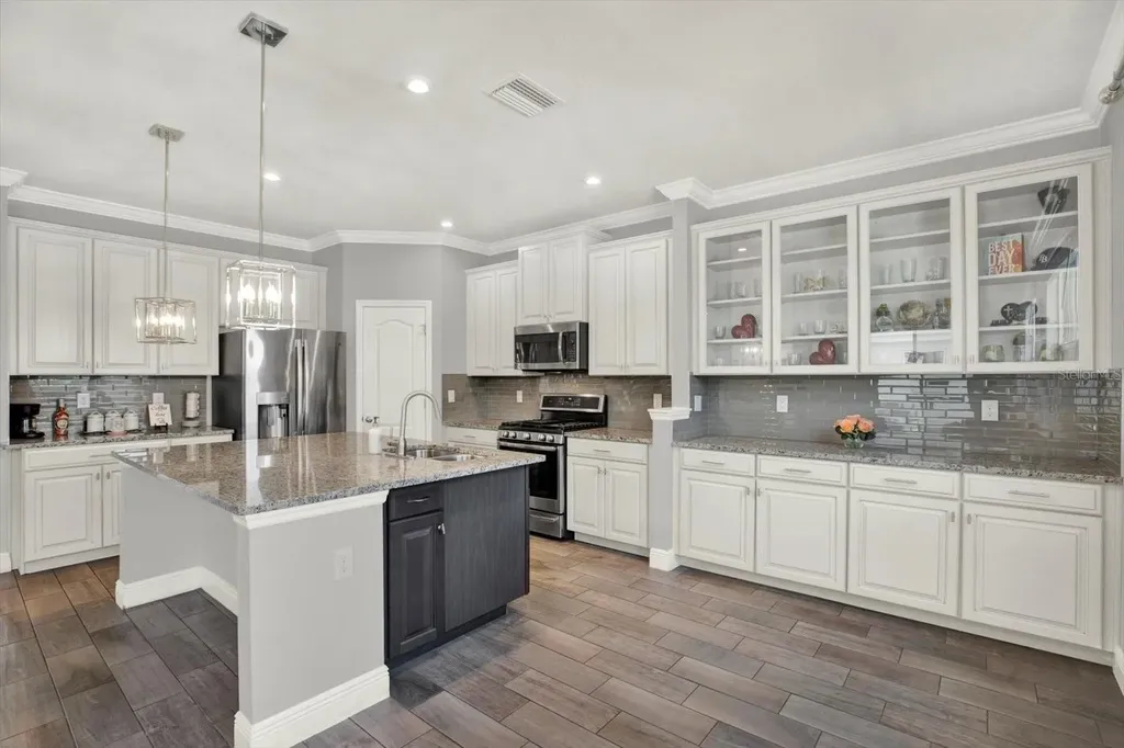 11702 Lake Lucaya Drive Riverview FL 33579