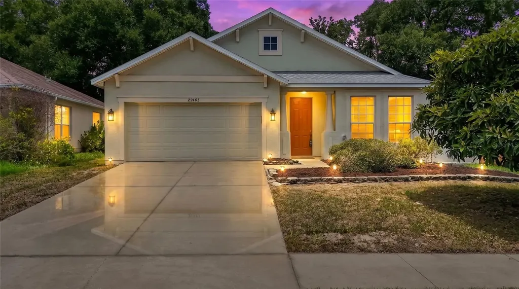 25143 Chipshot Court Sorrento FL 32776