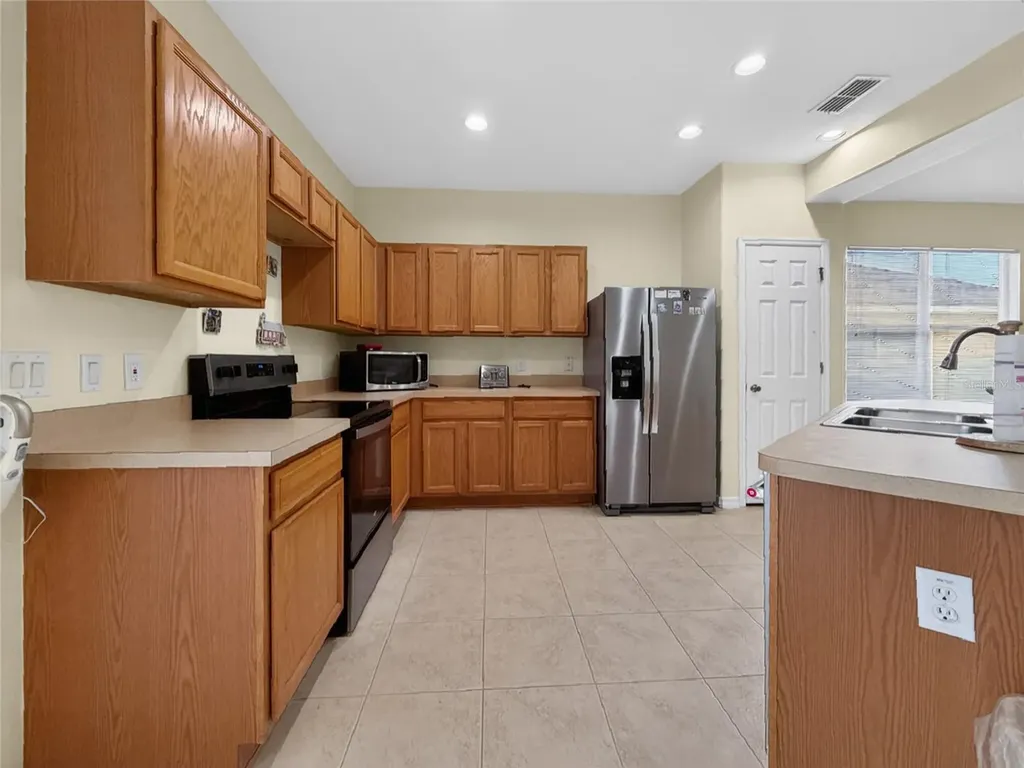 25143 Chipshot Court Sorrento FL 32776