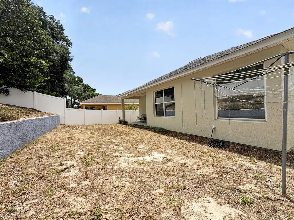 25143 Chipshot Court Sorrento FL 32776