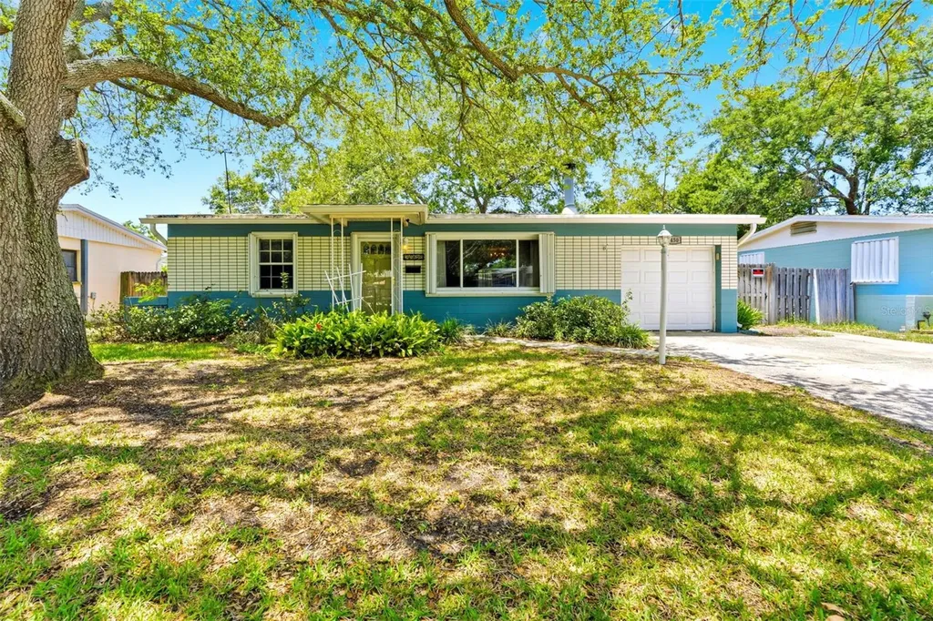 8450 56th Street N Pinellas Park FL 33781