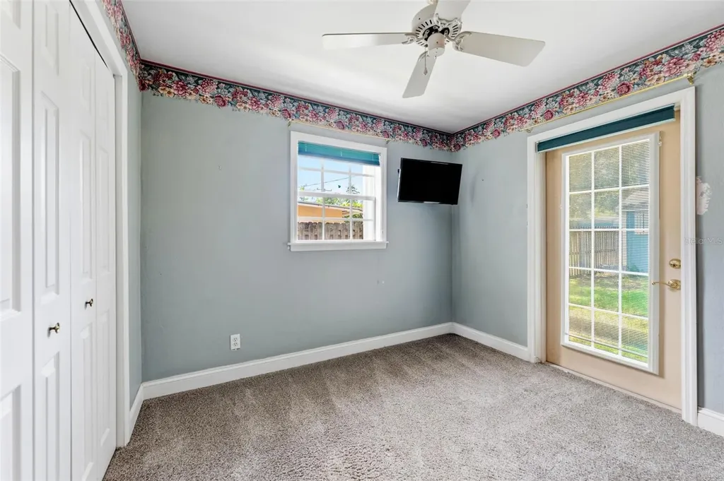 8450 56th Street N Pinellas Park FL 33781