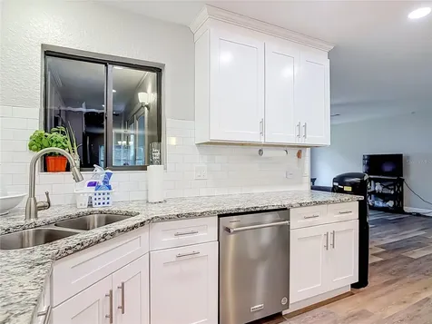 670 Glen Circle New Smyrna Beach FL 32168