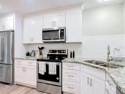 670 Glen Circle New Smyrna Beach FL 32168