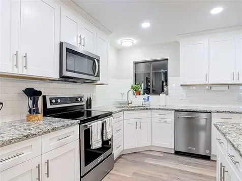 670 Glen Circle New Smyrna Beach FL 32168