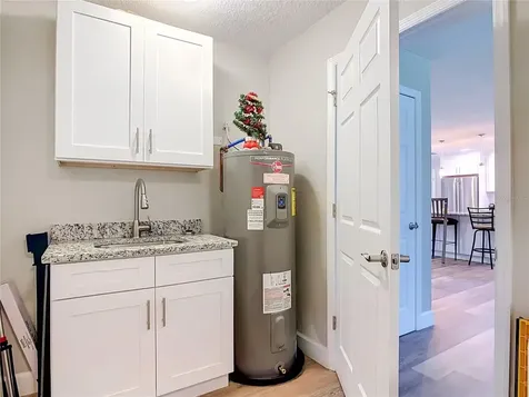 670 Glen Circle New Smyrna Beach FL 32168