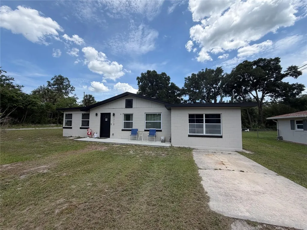 1710 Holly Boulevard Deland FL 32720