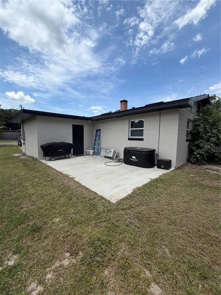 1710 Holly Boulevard Deland FL 32720