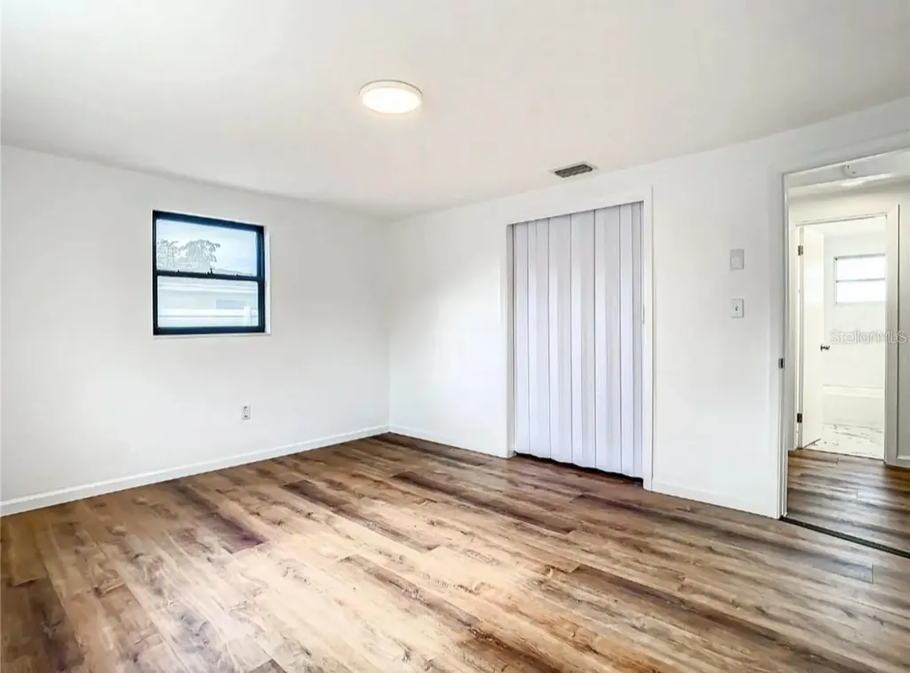 4731 Phoenix Avenue Holiday FL 34690
