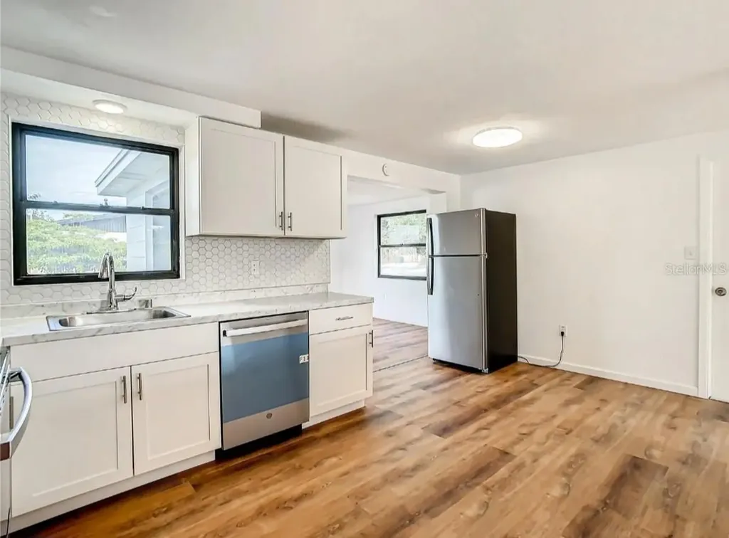 4731 Phoenix Avenue Holiday FL 34690