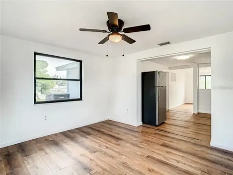 4731 Phoenix Avenue Holiday FL 34690
