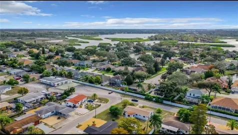 4731 Phoenix Avenue Holiday FL 34690