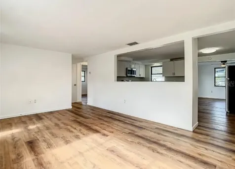 4731 Phoenix Avenue Holiday FL 34690