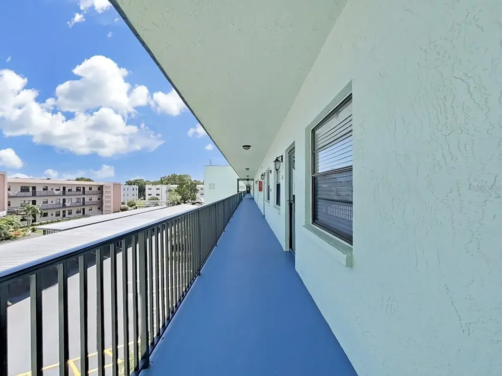 5973 Terrace Park Drive N St Petersburg FL 33709