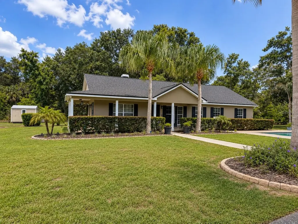 22000 Winterwillow Lane Eustis FL 32736