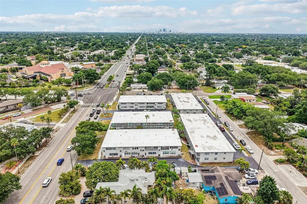 5924 5th Avenue N St Petersburg FL 33710