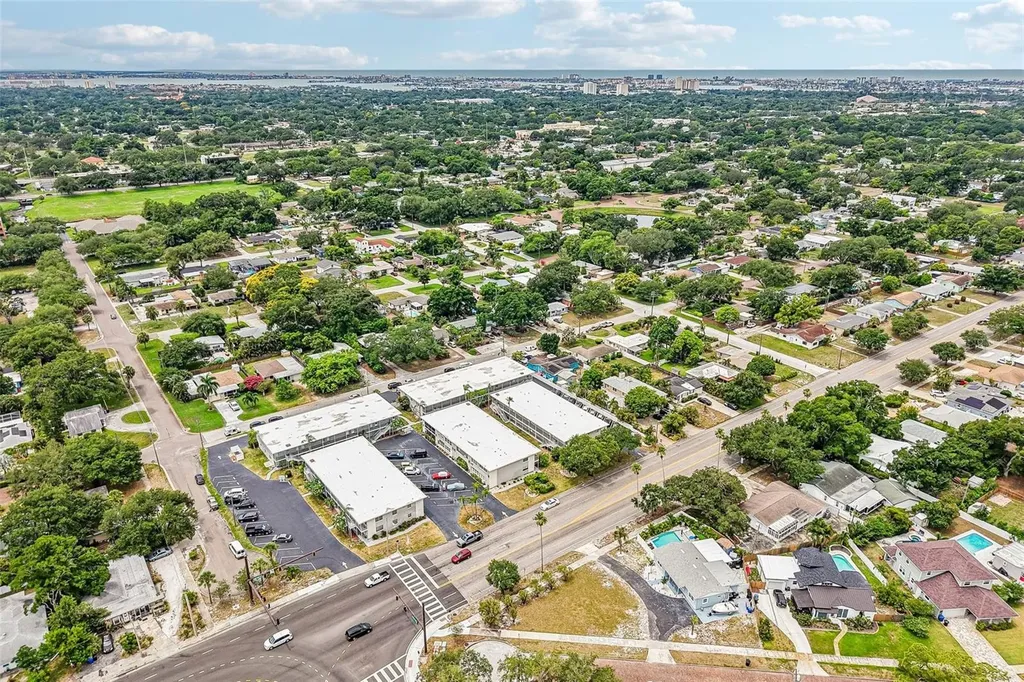 5924 5th Avenue N St Petersburg FL 33710