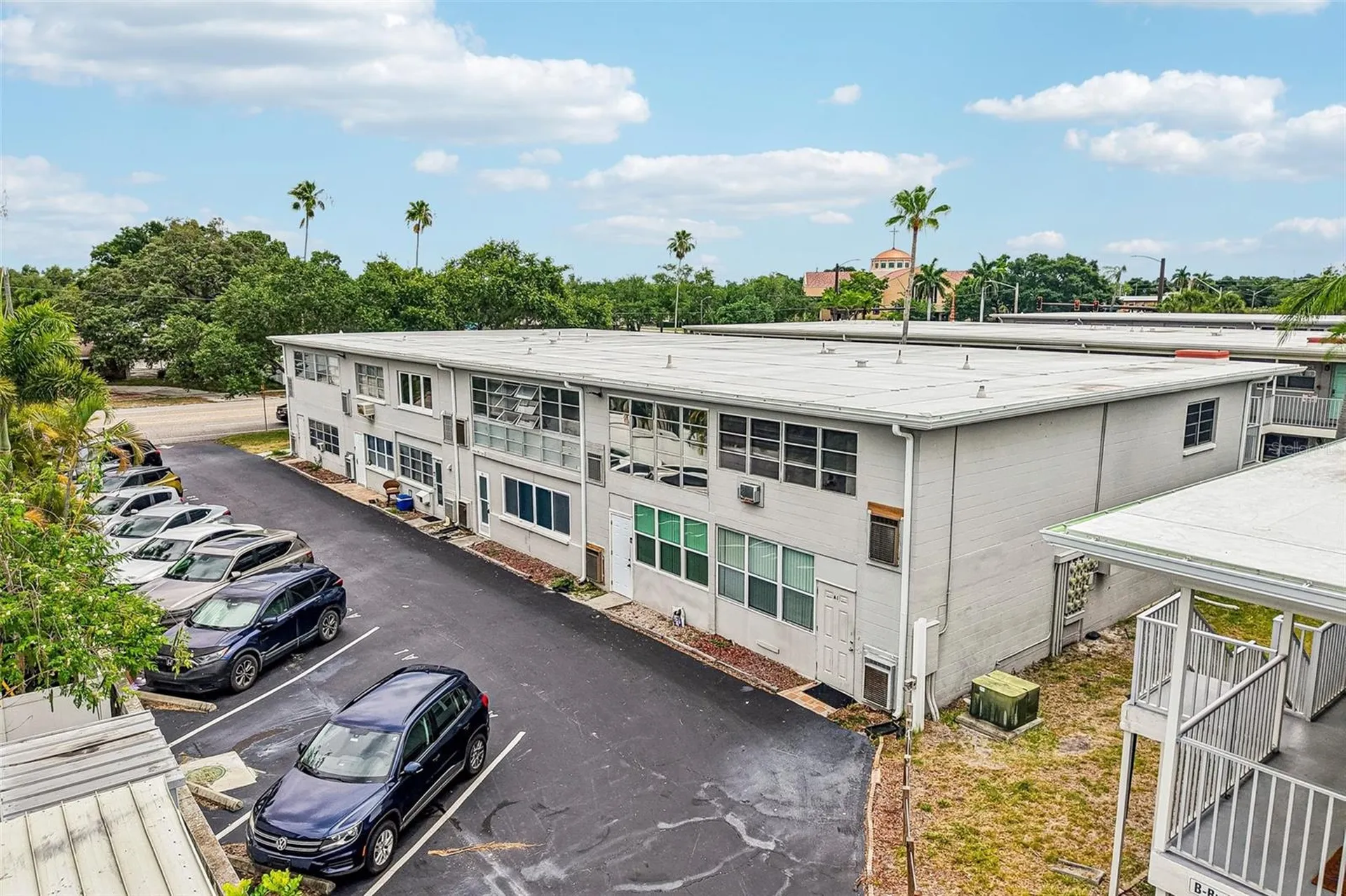5924 5th Avenue N St Petersburg FL 33710