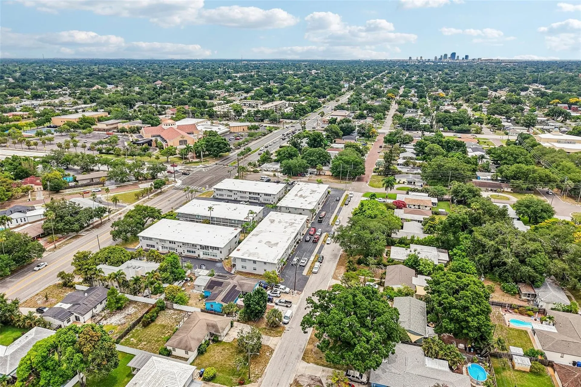 5924 5th Avenue N St Petersburg FL 33710
