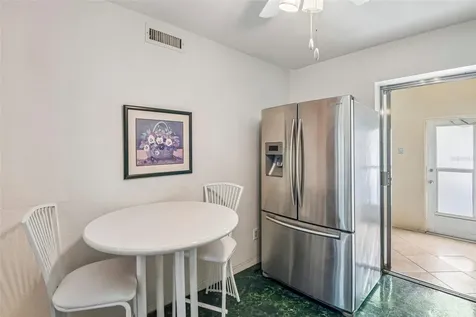 5924 5th Avenue N St Petersburg FL 33710