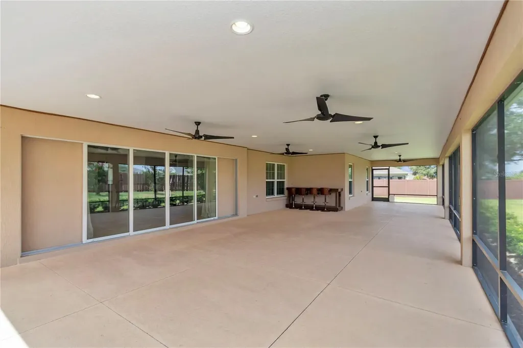 11415 Zimmerman Path Oxford FL 34484