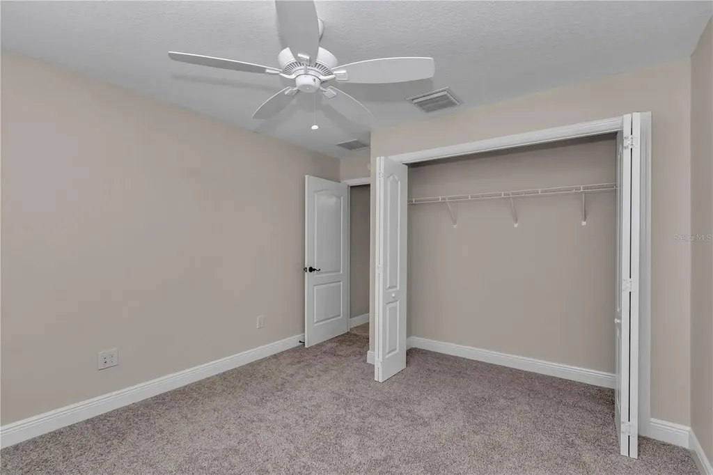 11415 Zimmerman Path Oxford FL 34484
