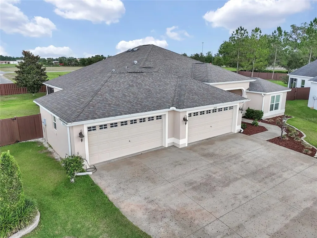11415 Zimmerman Path Oxford FL 34484