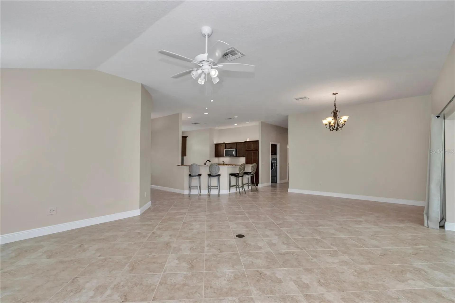11415 Zimmerman Path Oxford FL 34484