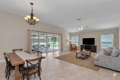 11415 Zimmerman Path Oxford FL 34484
