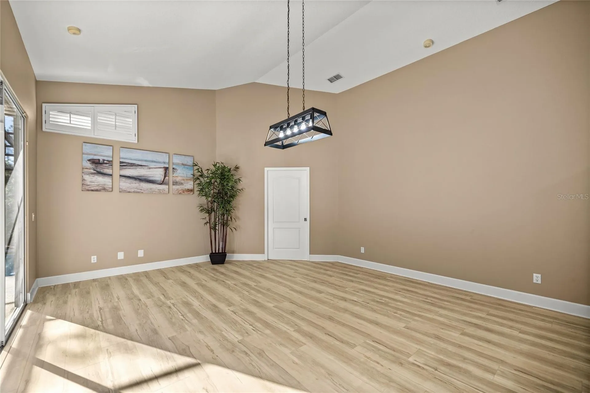 4860 W Angus Drive Beverly Hills FL 34465