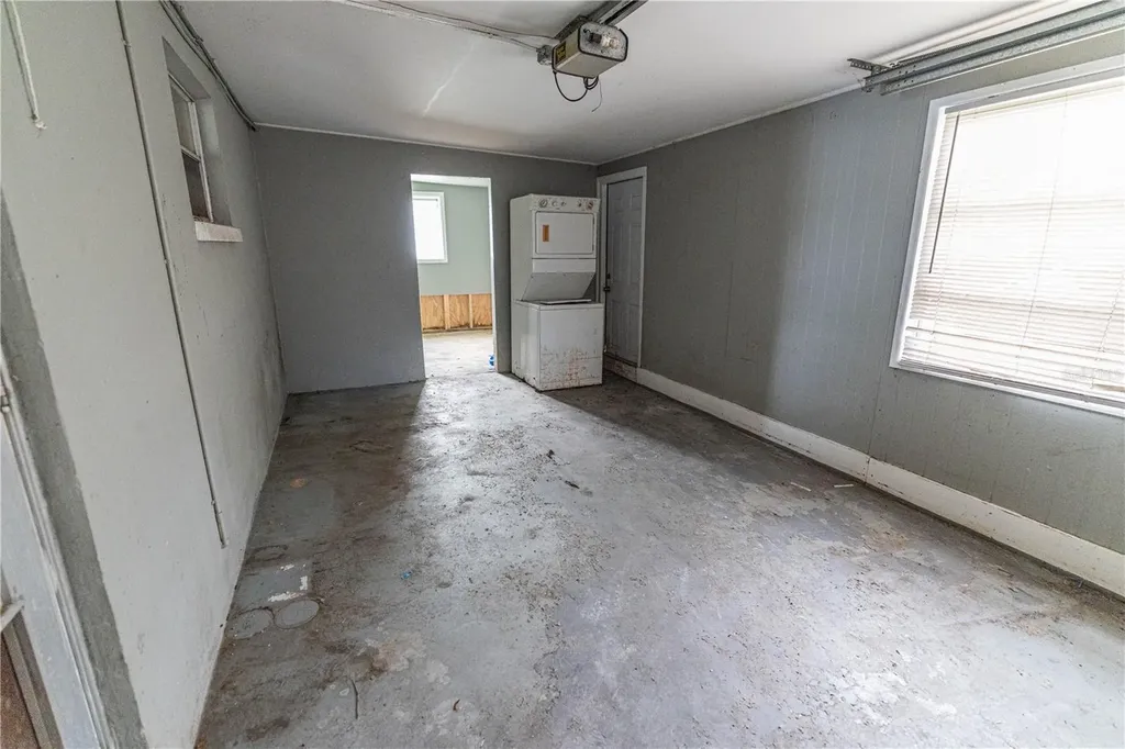 4050 Arrowhead Avenue Spring Hill FL 34606