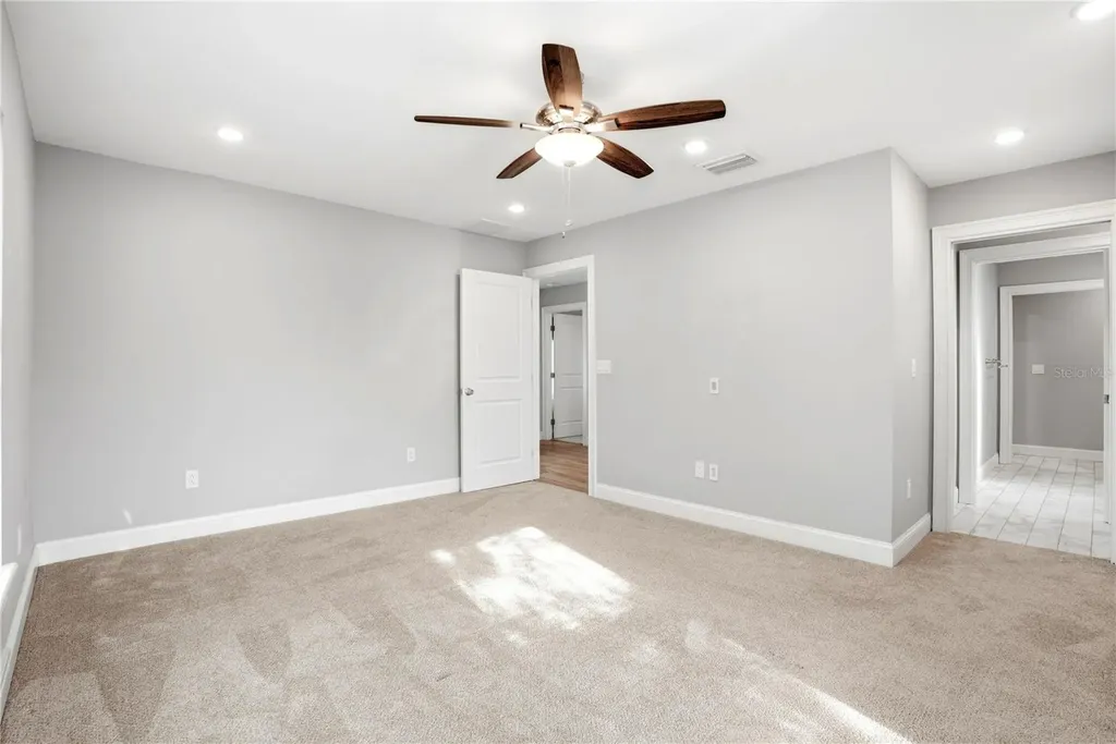 1712 31st Avenue N St Petersburg FL 33713